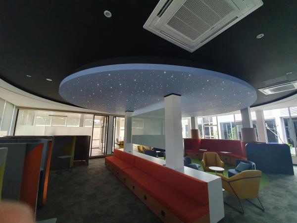 Plafond arrondi éclairé Pixlum