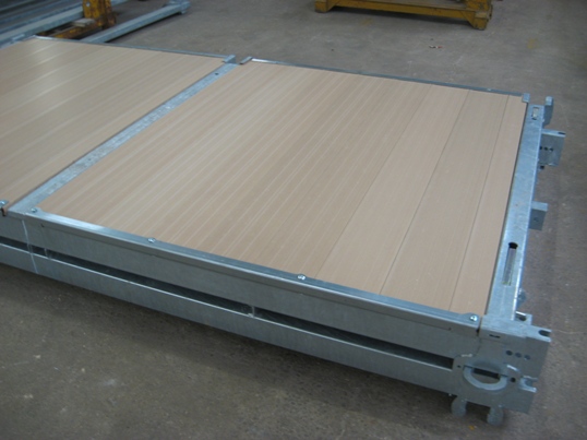 LAME COMPOSITE POUR PLANCHER DE CIRCULATION